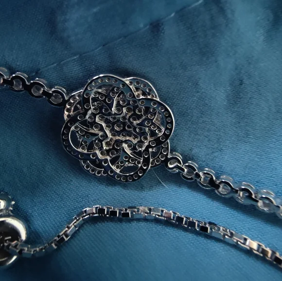 New Bella Luce rhodium over sterling white diamond simulant adjustable bracelet - Picture 6 of 8